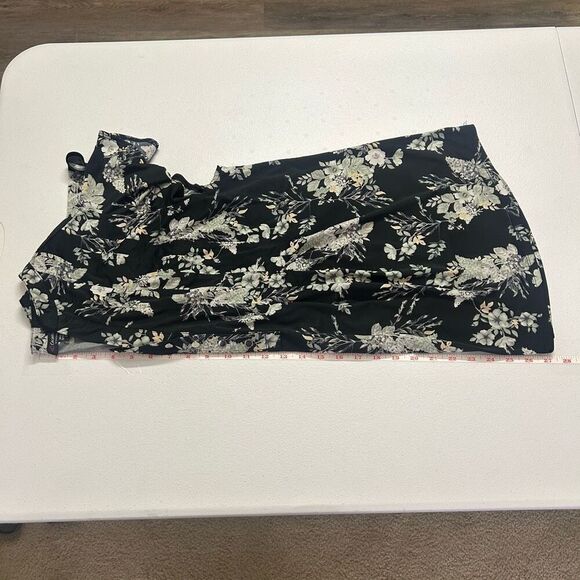 Cocomo Woman Black Floral Blouse 2X Button Front Ruffle Sleeve Lightweight Top - Picture 9 of 10